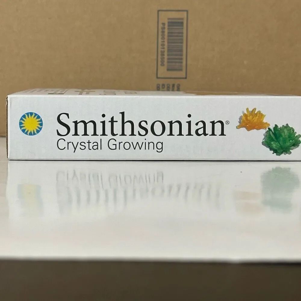 Smithsonian Crystal Growing STEM Kit - Picture 5 of 13